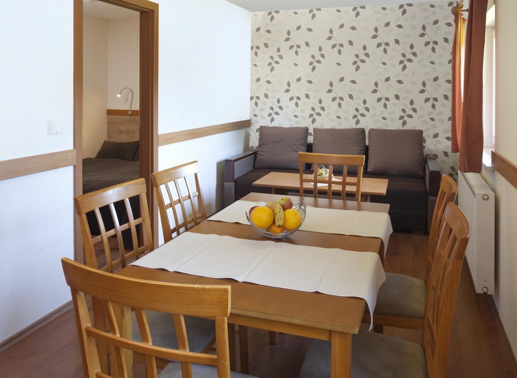 Holiday Park Orava Bungalows Dolny Kubin Ngoại thất bức ảnh